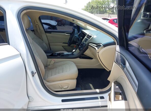 1FA6P0HD2G5129955 2016 FORD FUSION White Vista interior delantera