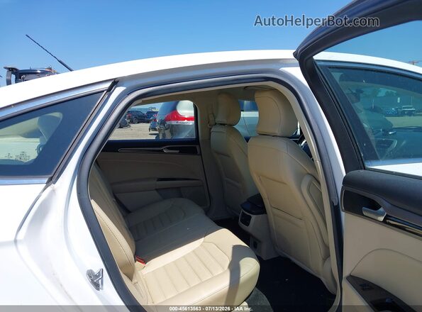1FA6P0HD6G5125519 2016 FORD FUSION White Widok naklejki z numerem VIN