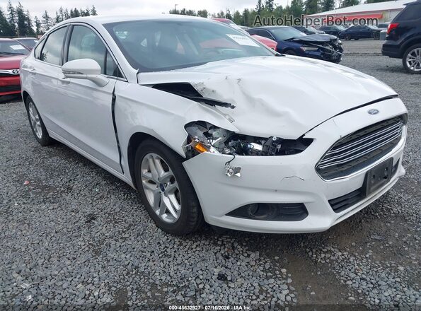 1FA6P0HD7G5101696 2016 FORD FUSION Белый Вид спереди