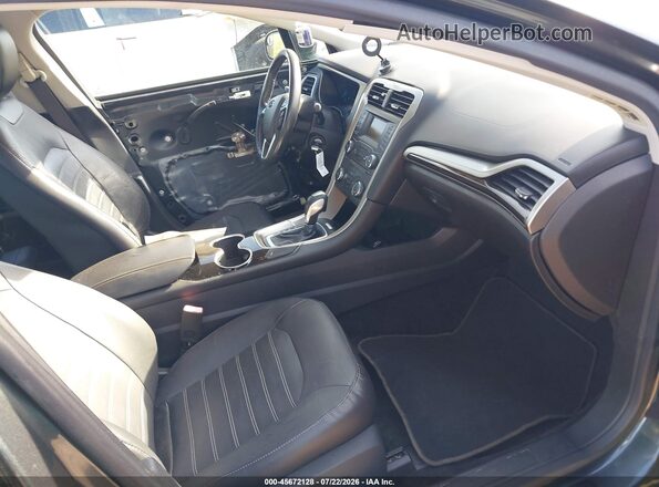 1FA6P0HDXG5107282 2016 FORD FUSION Green Вид салону спереду