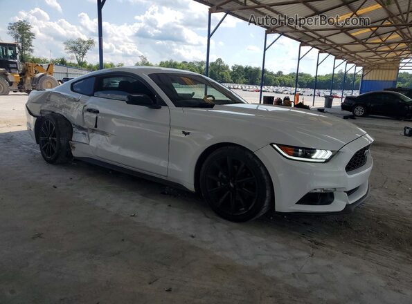 1FA6P8AM0G5207853 2016 FORD MUSTANG White Front right