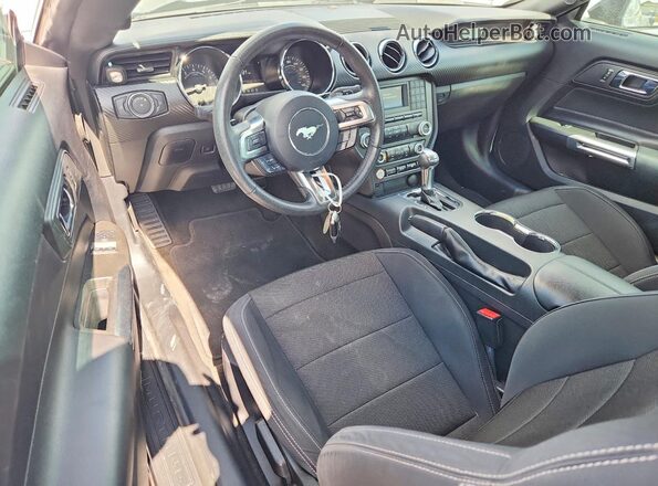 1FA6P8AM0H5226954 2017 FORD MUSTANG Черный Вид панели приборов