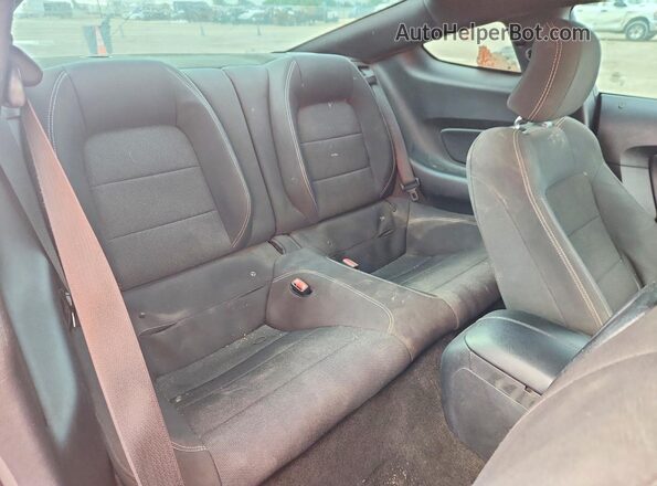 1FA6P8AM3G5237462 2016 FORD MUSTANG Orange Vista de los asientos traseros