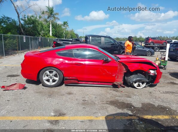 1FA6P8AM4G5321578 2016 FORD MUSTANG Красный Вид задней части салона