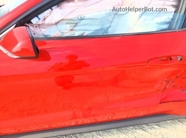 1FA6P8AM6G5267846 2016 FORD MUSTANG Red წინა სალონის ხედი
