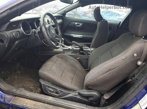 1FA6P8AM6G5325924 2016 FORD MUSTANG Blue Widok wnętrza z przodu