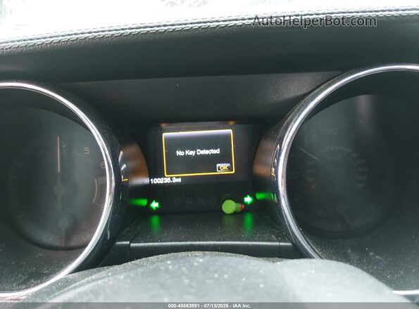 1FA6P8AM8G5205106 2016 FORD MUSTANG Red Vista de los asientos traseros