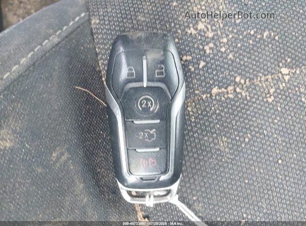 1FA6P8AM9G5332320 2016 FORD MUSTANG Red Dashboard view