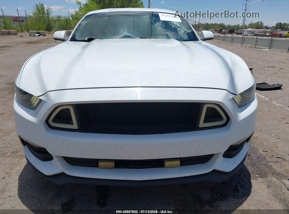 1FA6P8AMXH5272582 2017 FORD MUSTANG White Вид панелі приладів