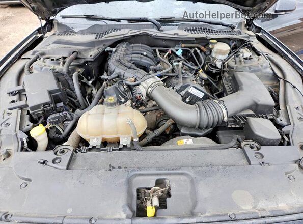 1FA6P8AMXH5314832 2017 FORD MUSTANG Black Widok wnętrza z tyłu