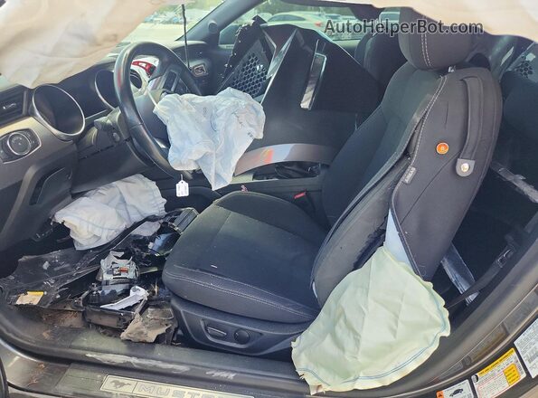 1FA6P8CF0L5149610 2020 FORD MUSTANG Gray Front interior view