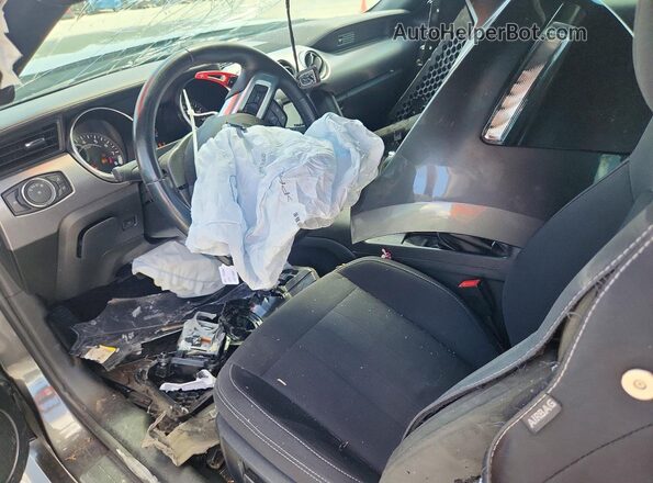 1FA6P8CF0L5149610 2020 FORD MUSTANG Gray Dashboard view