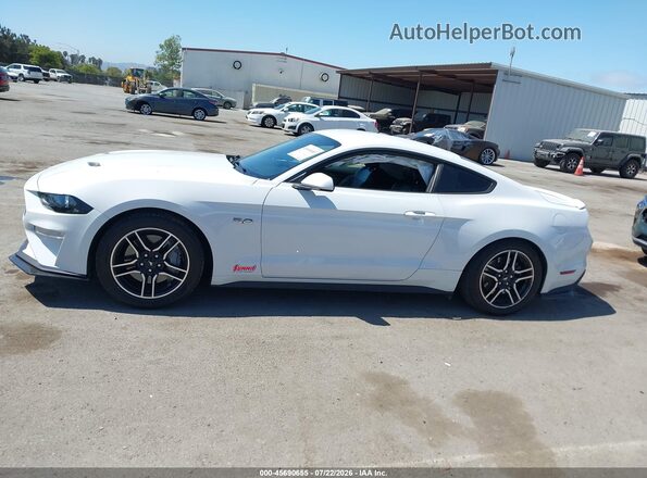 1FA6P8CF0M5123607 2021 FORD MUSTANG White Widok wnętrza 360 stopni