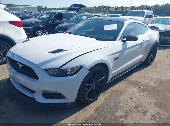 1FA6P8CF1G5229407 2016 FORD MUSTANG Белый Передняя левая четверть