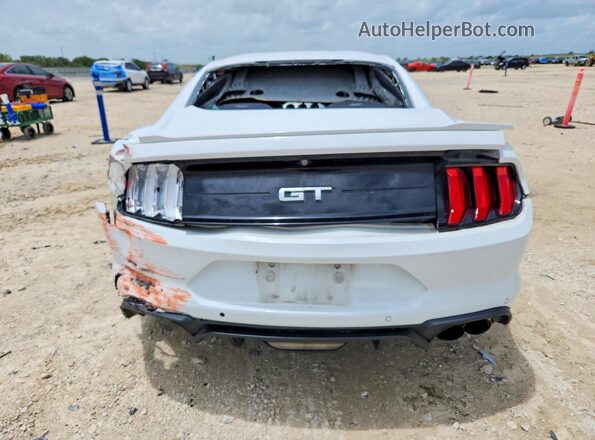 1FA6P8CF1J5117116 2018 FORD MUSTANG White Rear view