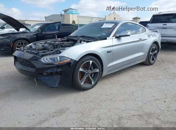 1FA6P8CF1L5162818 2020 FORD MUSTANG Серебряный Передняя левая четверть
