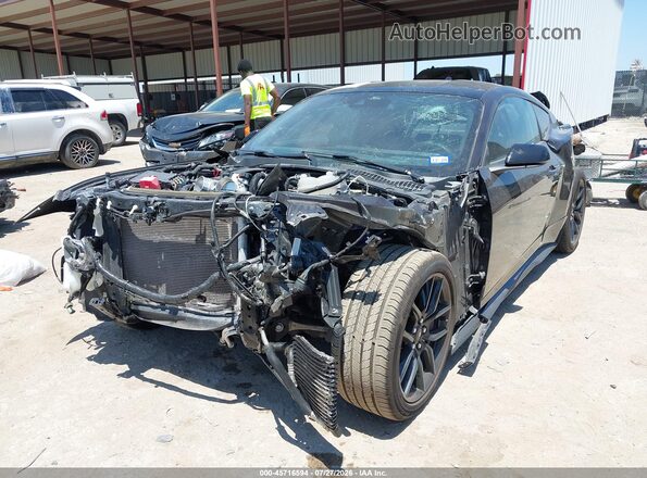 1FA6P8CF1R5401034 2024 FORD MUSTANG Черный Передняя левая четверть