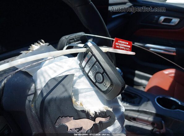 1FA6P8CF1R5401034 2024 FORD MUSTANG Черный Вид панели приборов