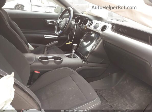 1FA6P8CF2L5126457 2020 FORD MUSTANG Gray Вид салону спереду