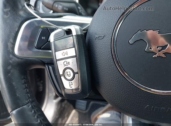 1FA6P8CF2M5110633 2021 FORD MUSTANG Gray Vista del salpicadero
