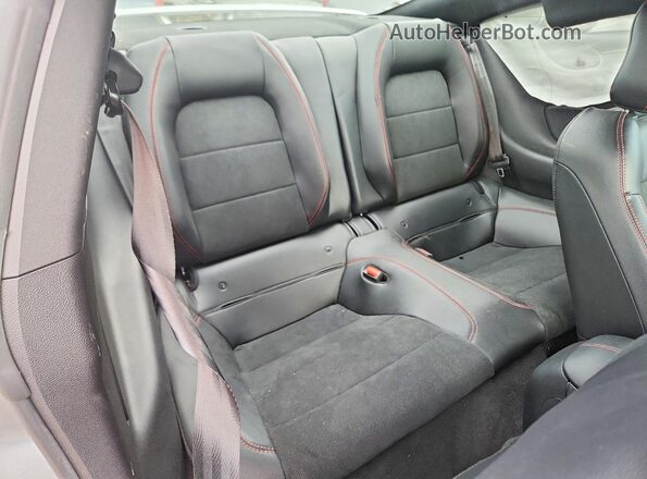 1FA6P8CF2N5128132 2022 FORD MUSTANG Silver Rear seats view