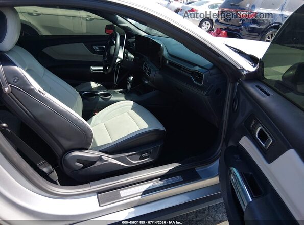 1FA6P8CF2R5409059 2024 FORD MUSTANG Gray Widok wnętrza z przodu