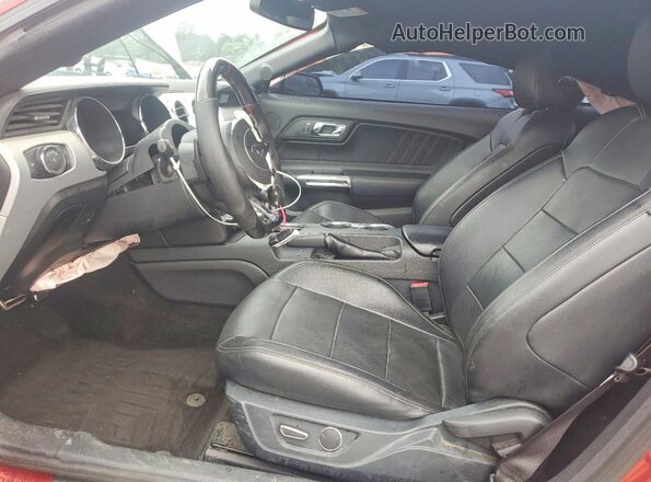 1FA6P8CF3G5200765 2016 FORD MUSTANG Red Widok wnętrza z przodu