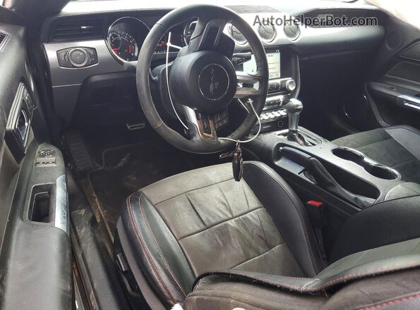 1FA6P8CF3H5330921 2017 FORD MUSTANG White Widok deski rozdzielczej