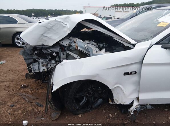 1FA6P8CF3K5122075 2019 FORD MUSTANG Белый Вид спереди