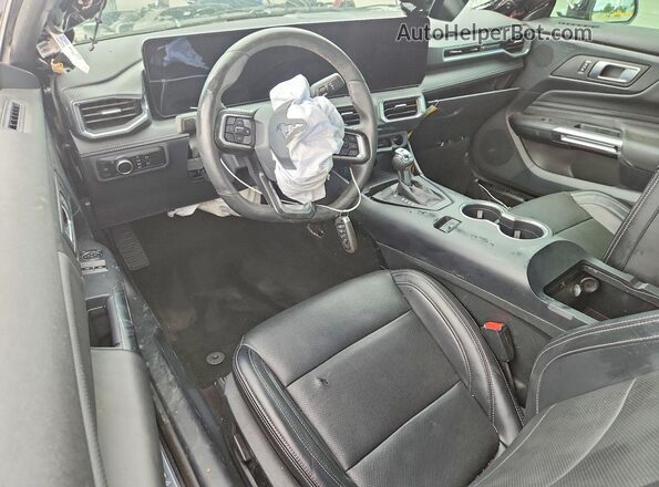 1FA6P8CF3R5417963 2024 FORD MUSTANG Black წინა პანელის ხედი