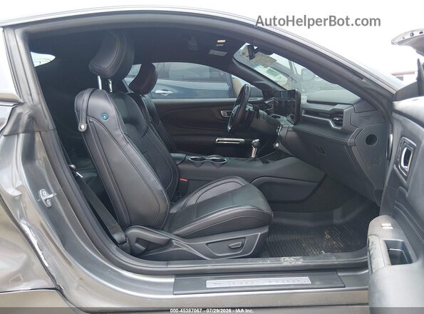 1FA6P8CF3R5420314 2024 FORD MUSTANG Gray Widok wnętrza z przodu