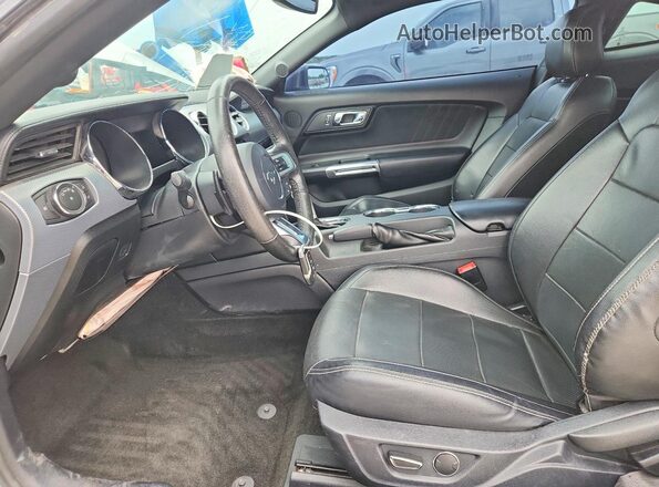 1FA6P8CF4G5206249 2016 FORD MUSTANG White Widok wnętrza z przodu