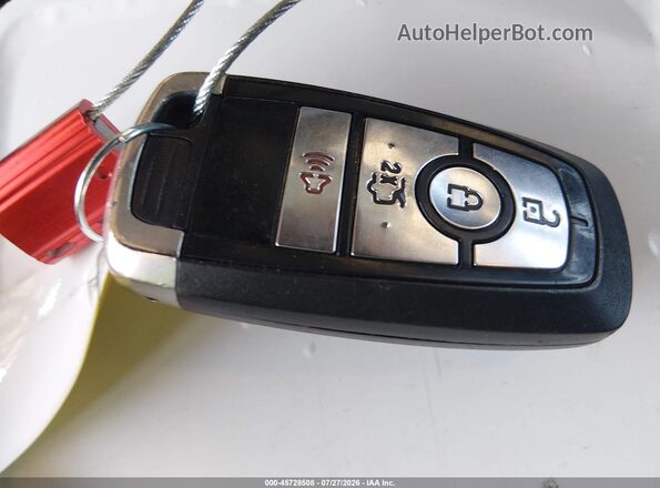 1FA6P8CF4J5105087 2018 FORD MUSTANG Черный Вид панели приборов