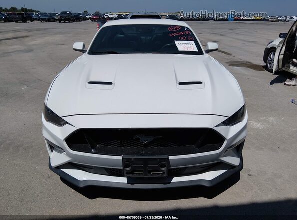 1FA6P8CF4J5128899 2018 FORD MUSTANG White Դիմացի տեսք