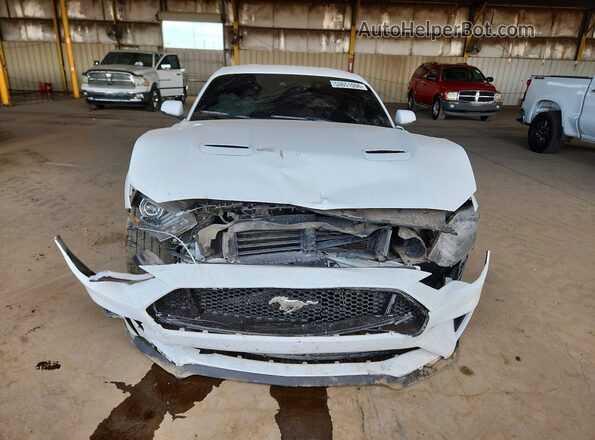 1FA6P8CF4K5125258 2019 FORD MUSTANG Белый Вид спереди
