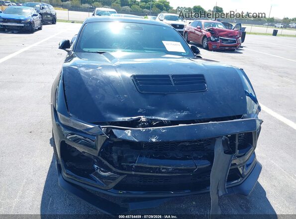 1FA6P8CF4R5418412 2024 FORD MUSTANG Черный Вид спереди