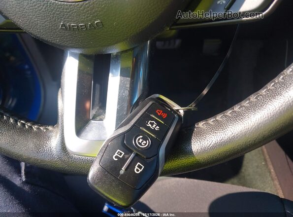 1FA6P8CF5H5240590 2017 FORD MUSTANG Синий Вид панели приборов