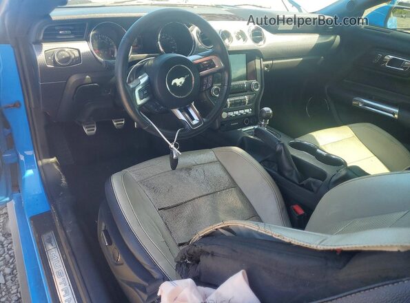 1FA6P8CF5H5289031 2017 FORD MUSTANG Blue Առջևի վահանակի տեսք