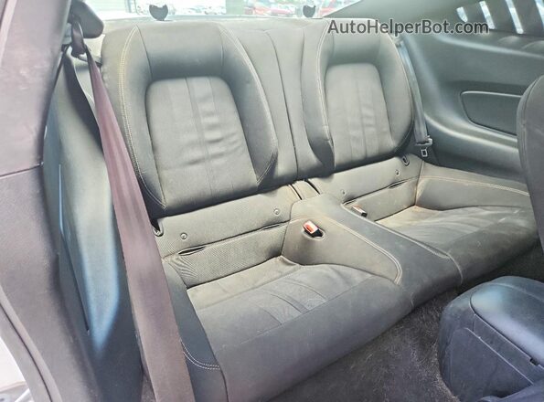1FA6P8CF5J5170255 2018 FORD MUSTANG White Vista de los asientos traseros