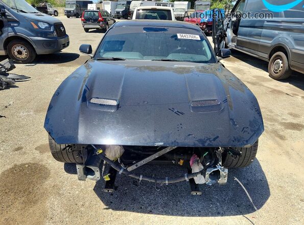 1FA6P8CF5J5180834 2018 FORD MUSTANG Black Widok z przodu