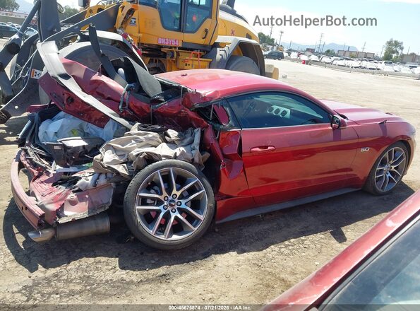 1FA6P8CF6G5206530 2016 FORD MUSTANG Red Widok wnętrza z tyłu