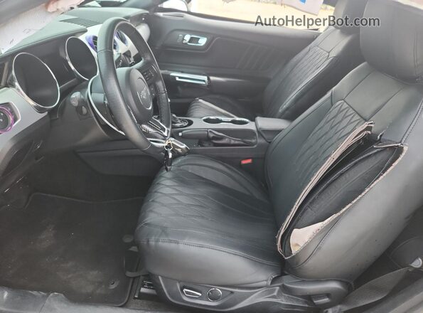 1FA6P8CF6G5240659 2016 FORD MUSTANG Gray Вид салону спереду