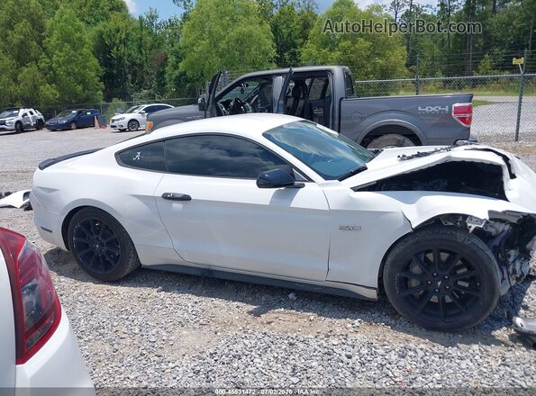 1FA6P8CF6G5335867 2016 FORD MUSTANG White Widok wnętrza 360 stopni