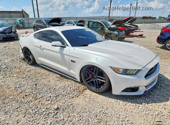 1FA6P8CF6H5209803 2017 FORD MUSTANG Белый Передняя правая четверть
