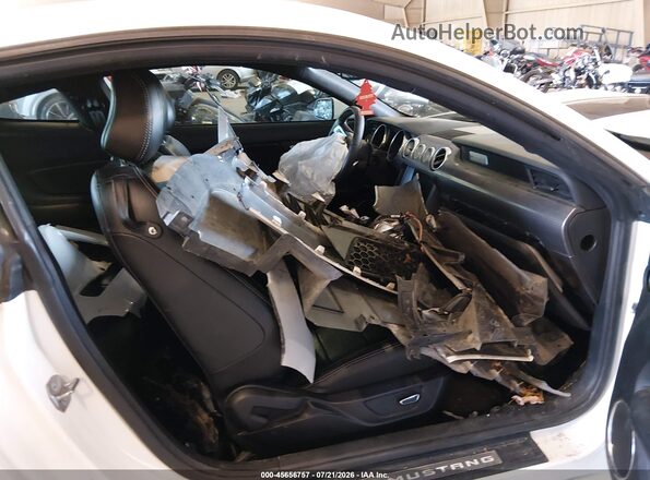 1FA6P8CF6K5152459 2019 FORD MUSTANG White Front interior view