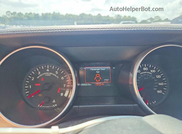 1FA6P8CF6N5131535 2022 FORD MUSTANG White ხელსაწყოთა პანელის ხედი