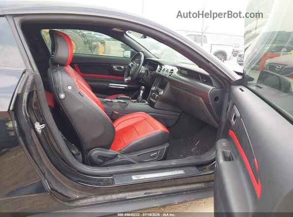 1FA6P8CF7J5129223 2018 FORD MUSTANG Black Widok wnętrza z przodu