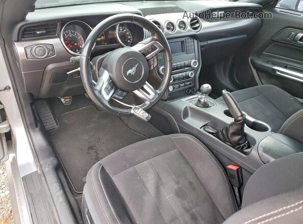 1FA6P8CF7M5134538 2021 FORD MUSTANG Gray Vista del salpicadero