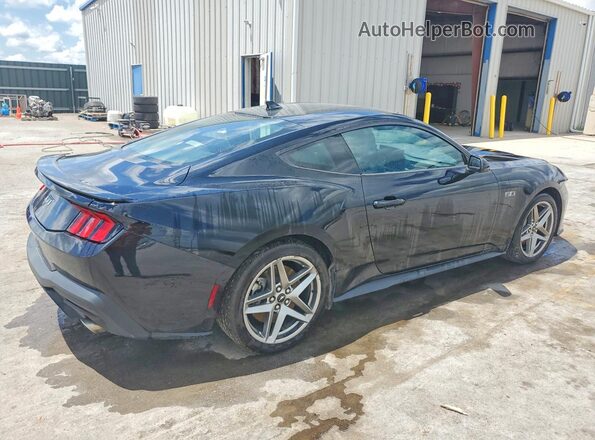 1FA6P8CF7R5404195 2024 FORD MUSTANG Черный Задняя правая четверть