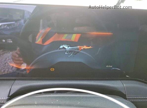 1FA6P8CF7S5402761 2025 FORD MUSTANG Черный Вид щитка приборов